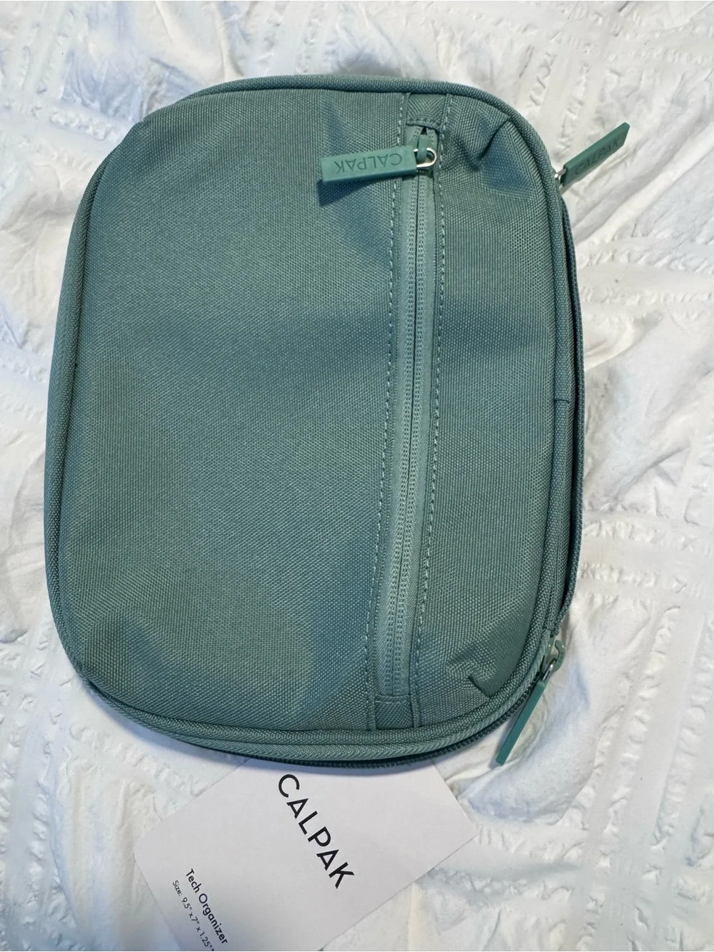 NWT Calpak Sage Tech Organizer Case
